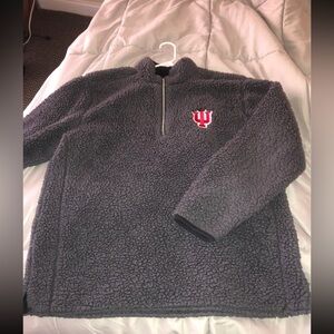 IU zip up fluffy sherpa
